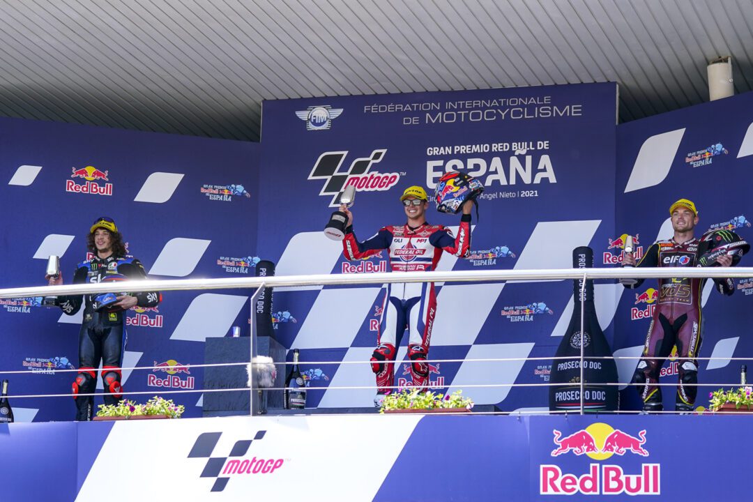 Diggia dominates and takes maiden Moto2 Win in #SpanishGP