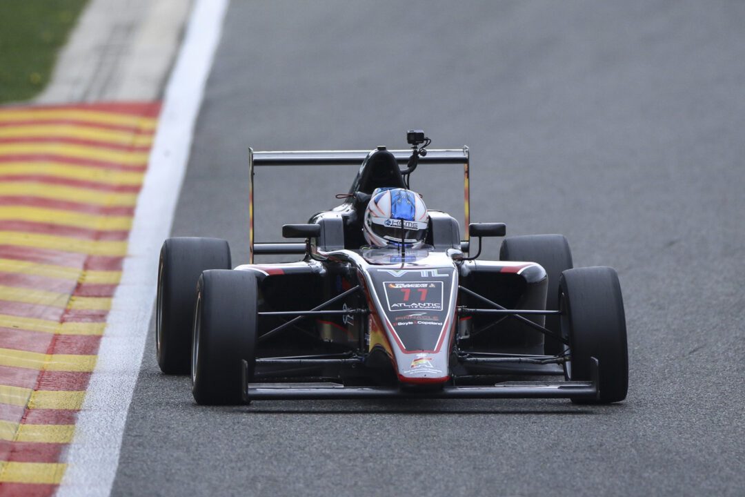 Pinnacle Motorsport score points from Spanish F4 outing at Navarra