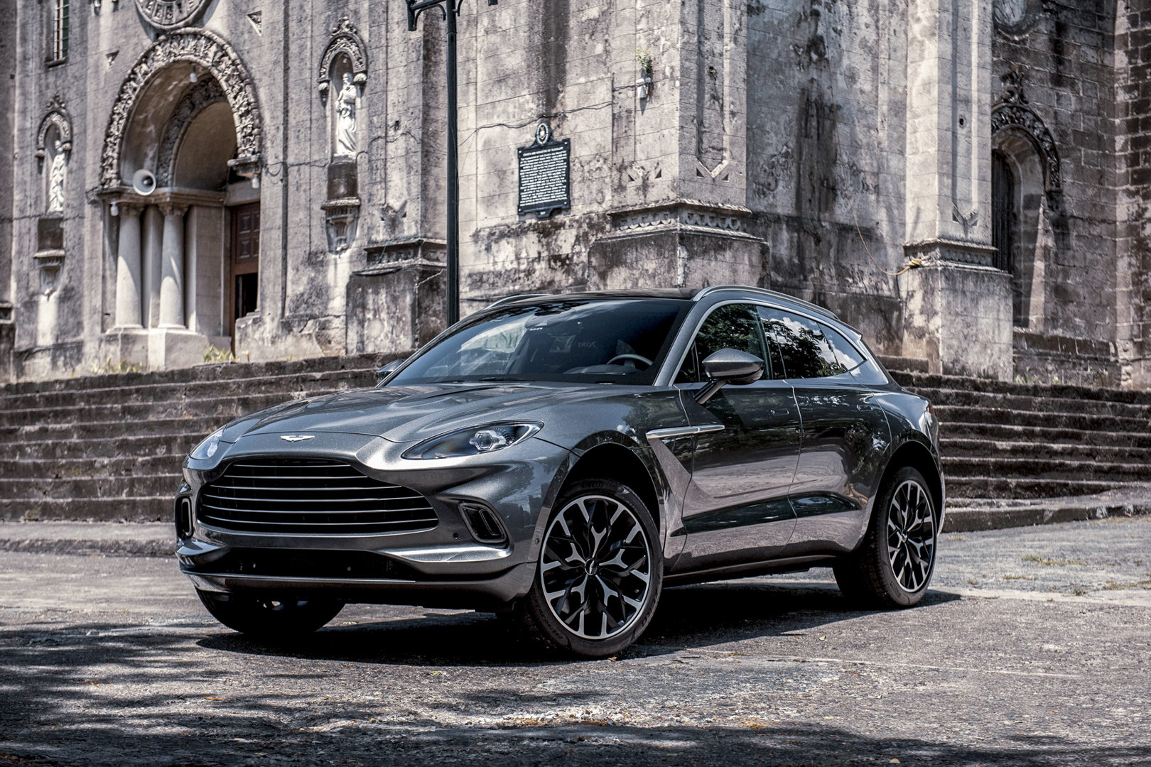 Aston Martin Manila unveils the DBX