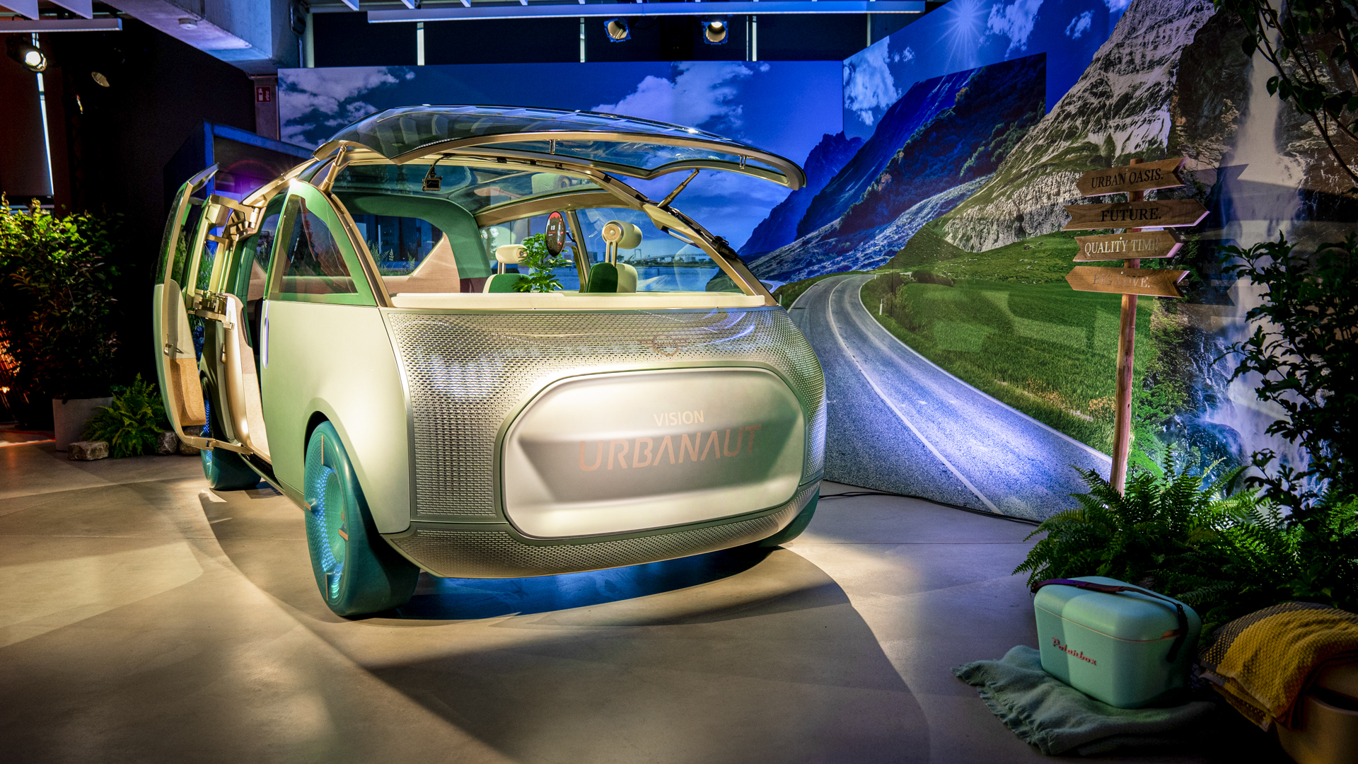 The MINI Vision Urbanaut at DLD Summer