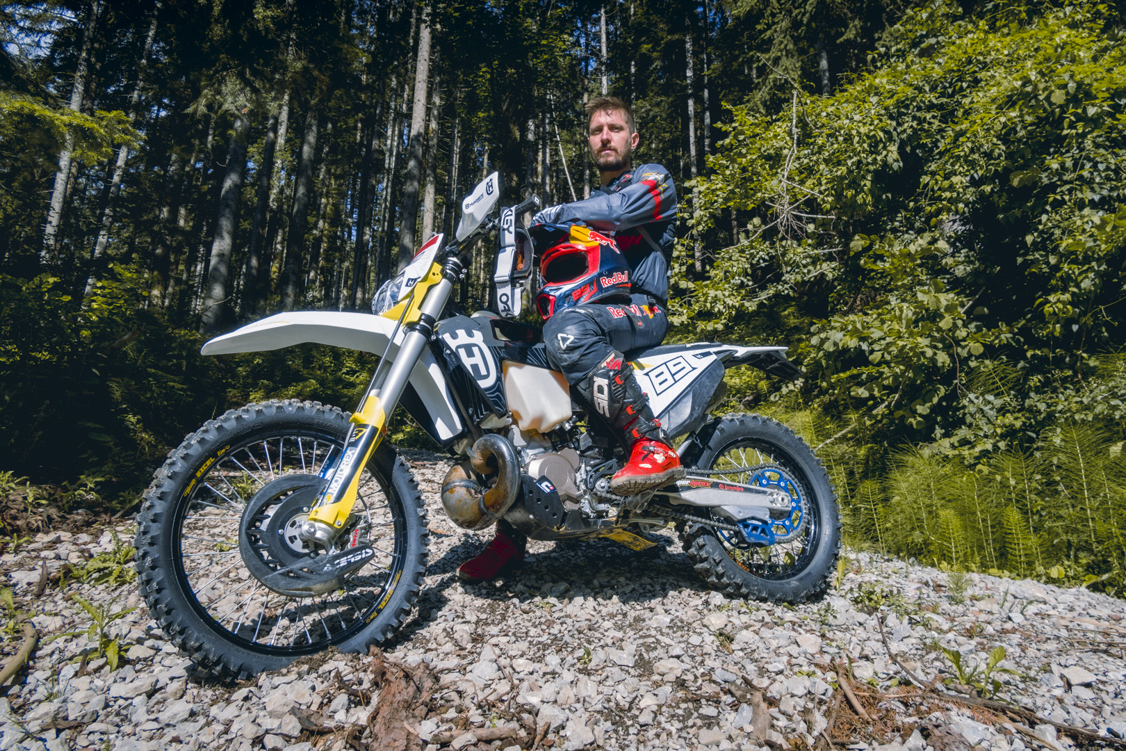 Austrian slalom legend to ride Husqvarna TE 300i over iconic course