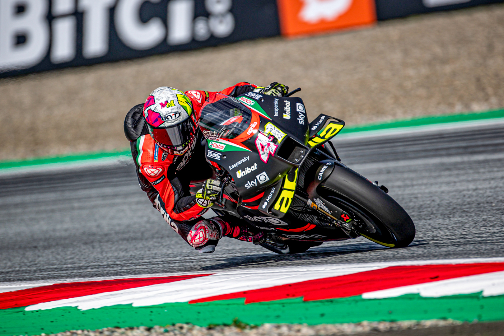 Aprilia’s Aleix Espargaro qualifies in the 3rd row at #AustrianGP