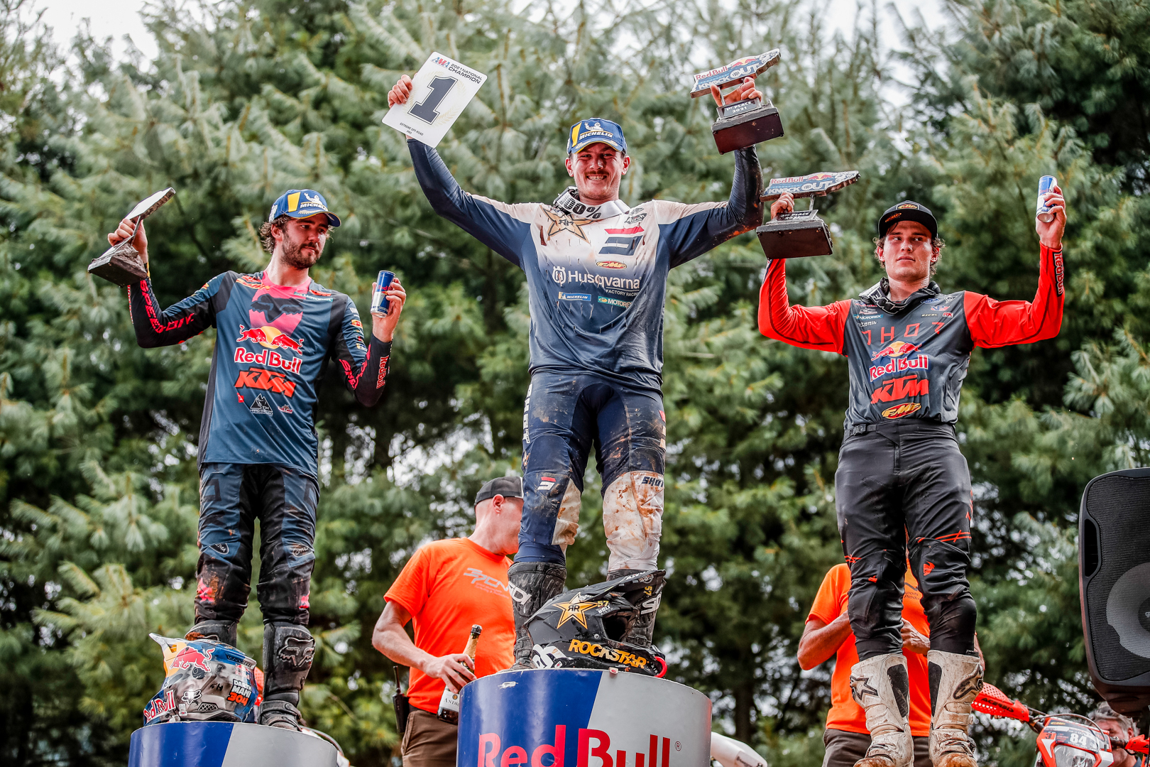 Lettenbichler pushes Bolt all the way in Red Bull TKO thriller