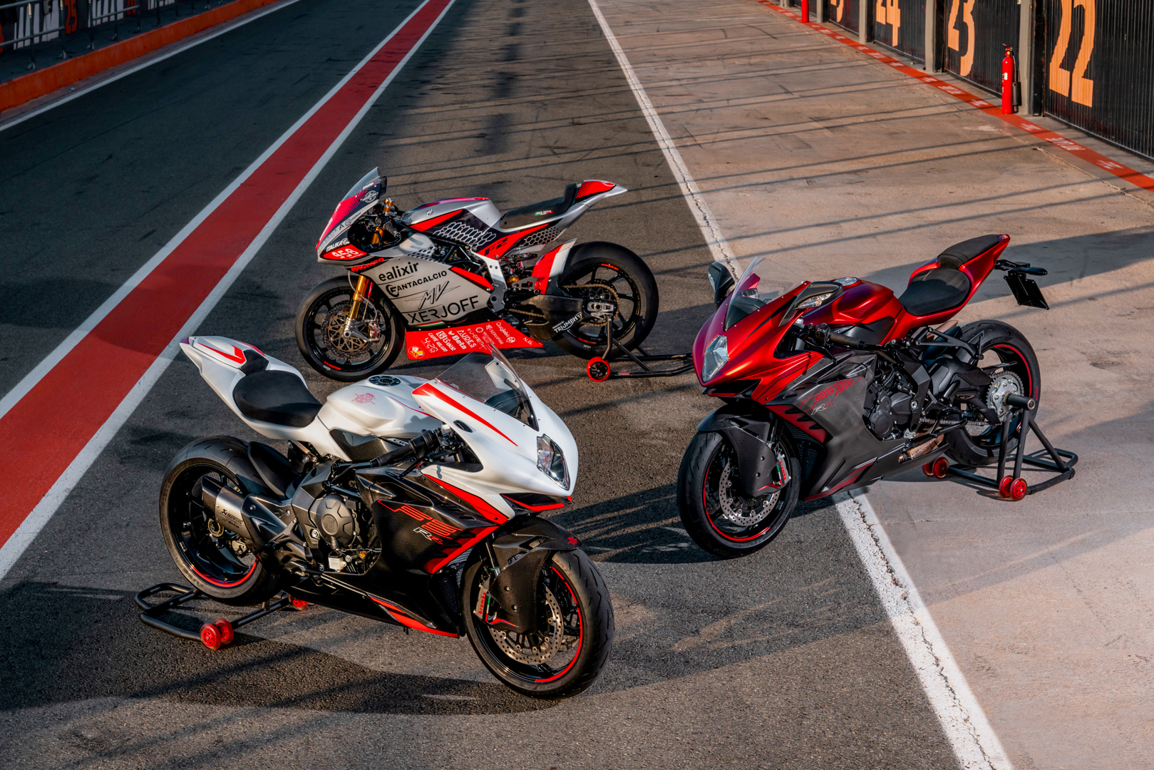 MV Agusta launches the MY22 F3 RR