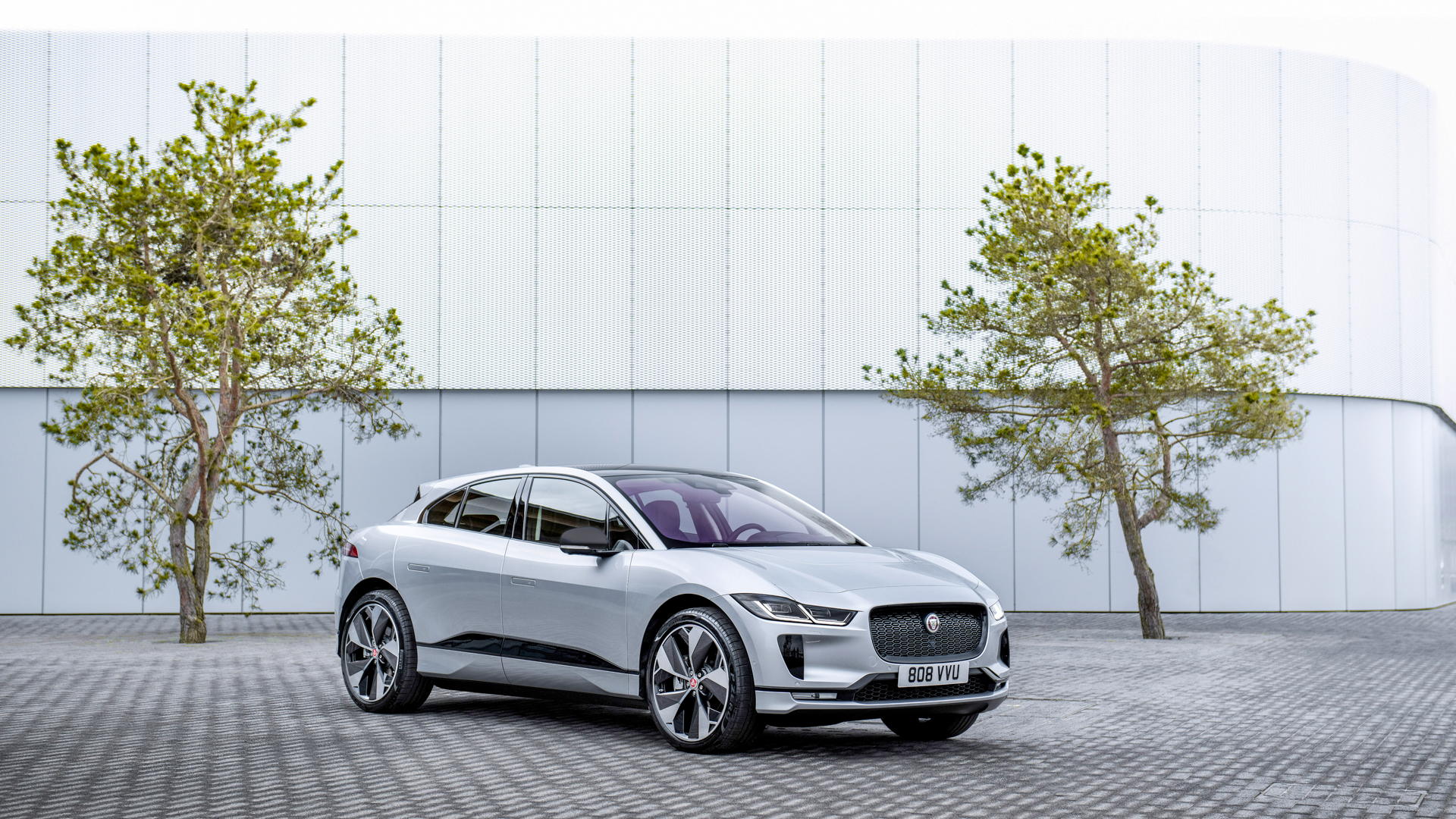 Jaguar Land Rover to provide fleet of all electric vehicles for World Leaders at COP26