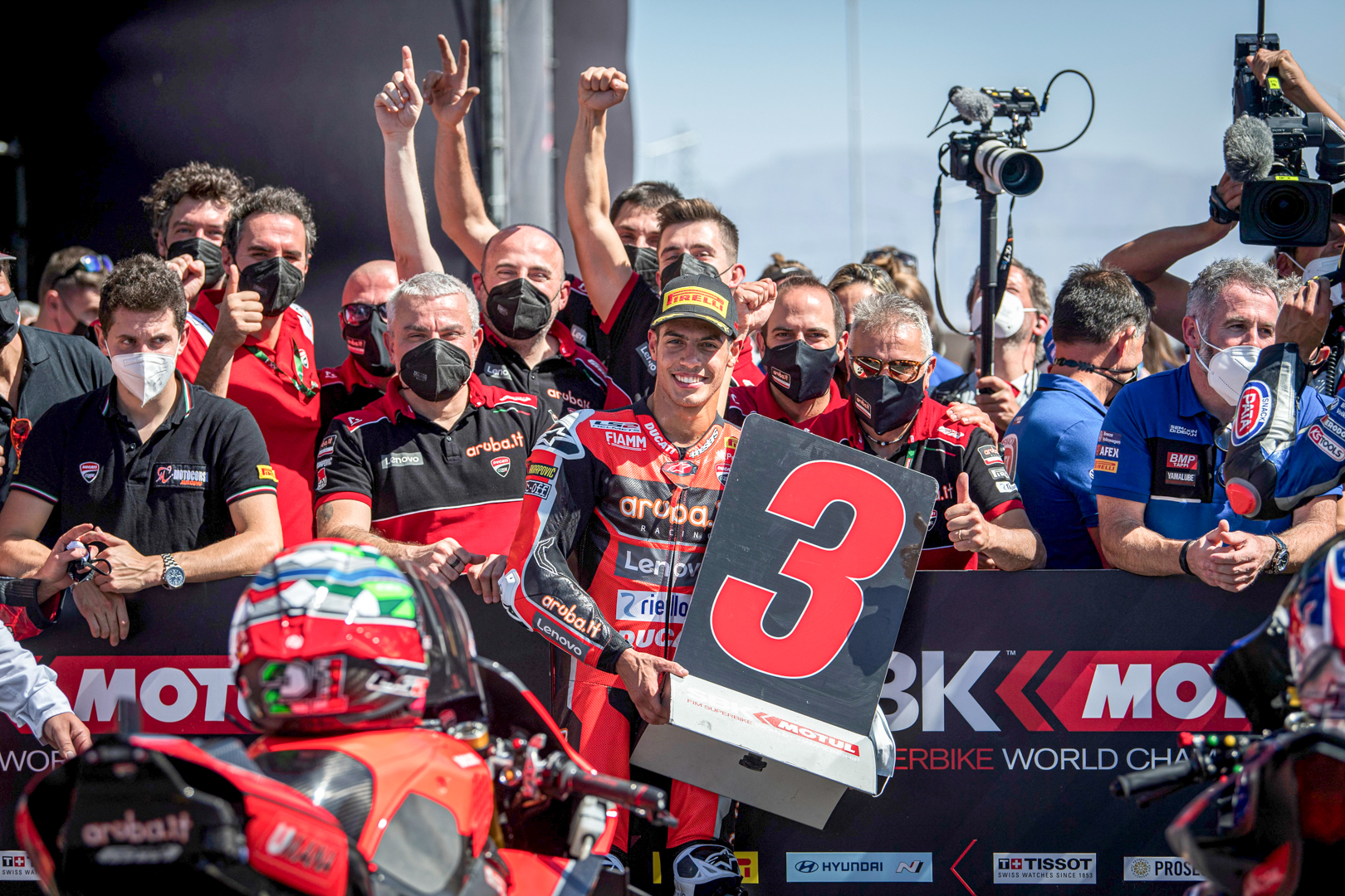 #ARGWorldSBK Race-1 Precious podium finish for Rinaldi at the end of a solid race, Redding crashed and finished P9
