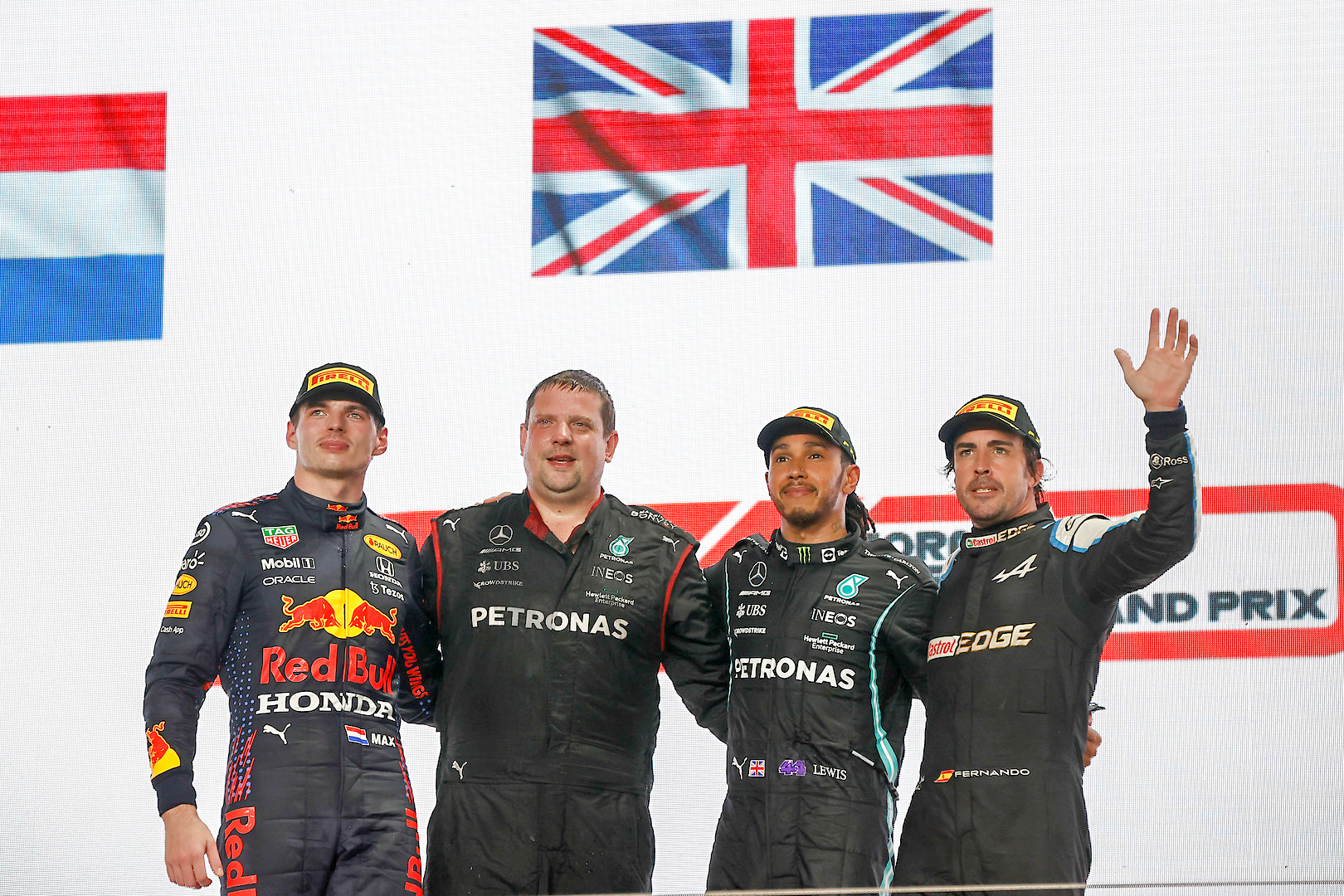 Lewis claims victory at the Qatar Grand Prix after a dominant performance under the lights at the Losail International Circuit