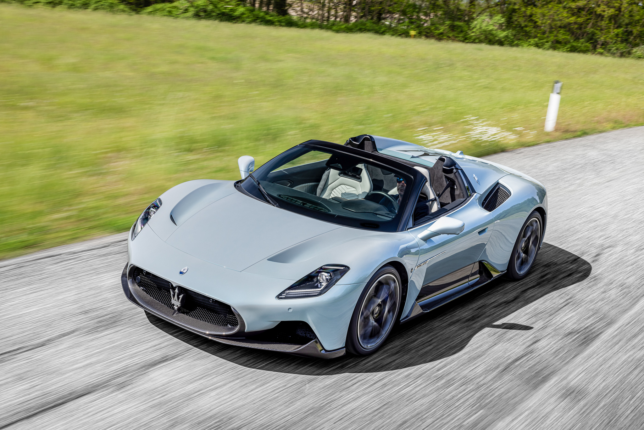 Maserati MC20 Cielo officially unveiled