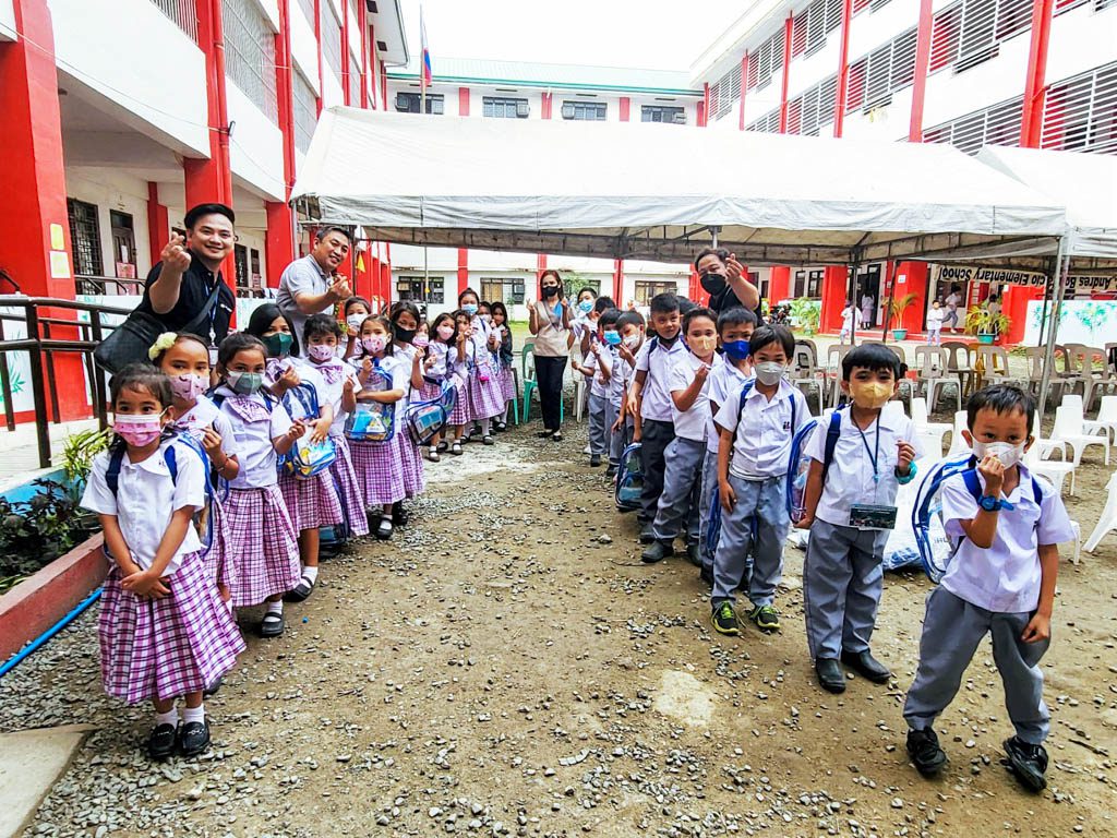 Hyundai Motor Philippines spreads joy to students as it ends 2022