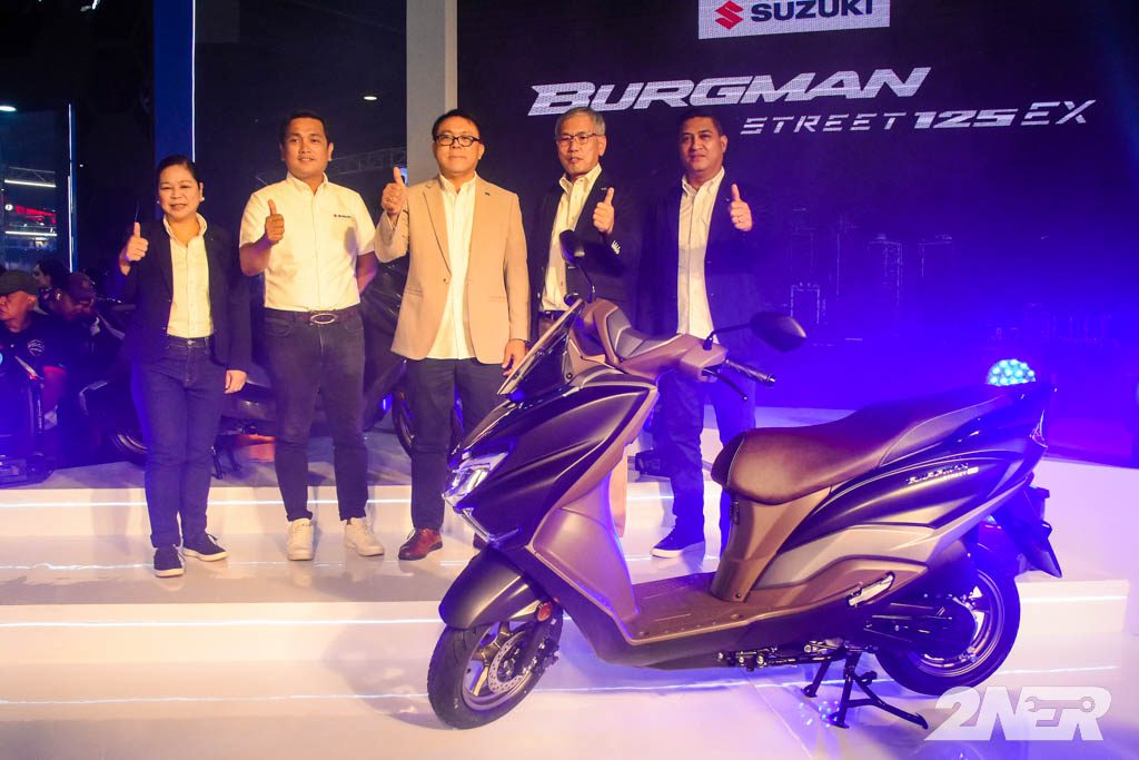 Suzuki Philippines unveils the new Burgman Street 125 EX and V-STROM 1050DE at Makina MotoShow