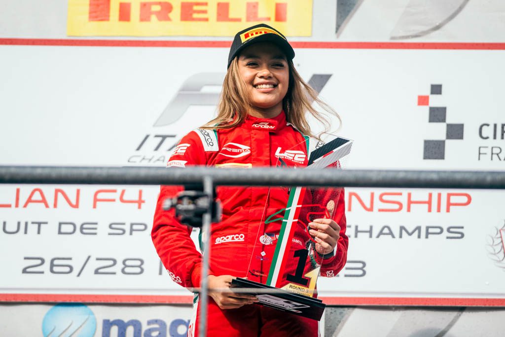 Bianca Bustamante shows strong progress halfway into maiden F1 Academy season