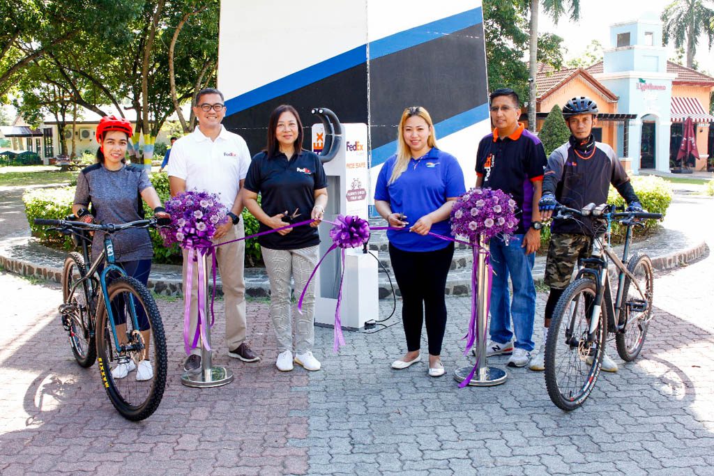 FedEx Supports Clark Authorities’ in promoting cycling by installing Bicycle Repair Stations in Clark