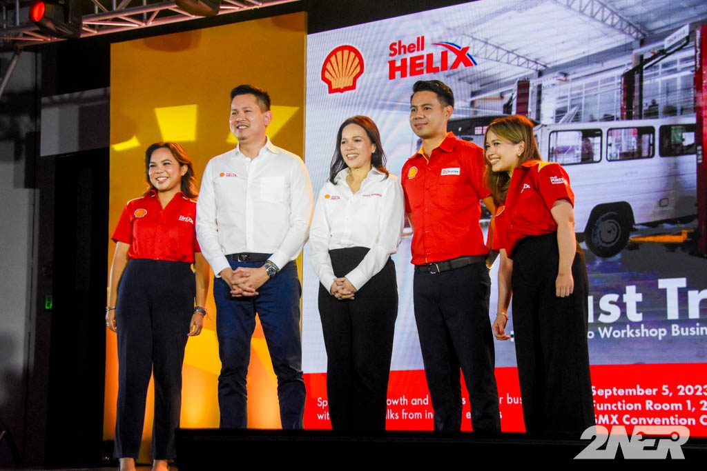 Shell Helix holds Fast Track Summit, Showcases Growth of their Automotive Pro Shop Partners