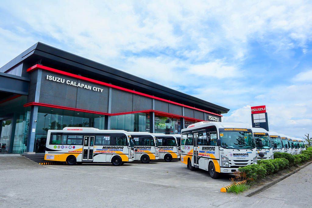 Isuzu PH delivers Class 3 PUVs in Calapan and continues PUVMP in Mindoro