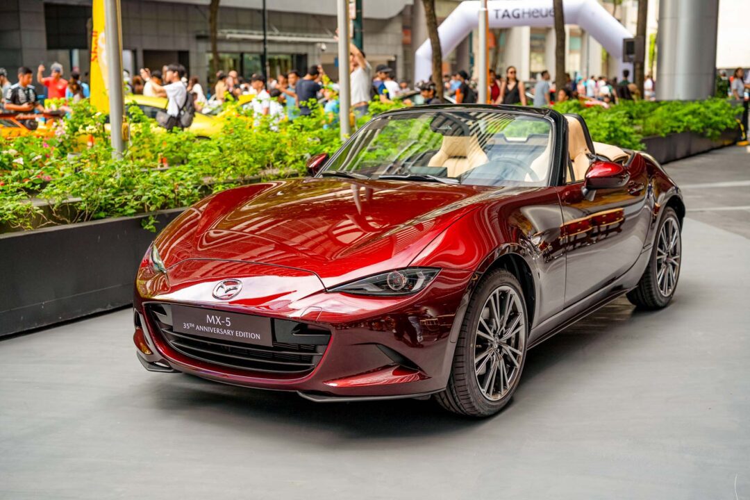 Mazda MX-5 35th Anniversary Edition Shines at Sports Cars for a Cause Event