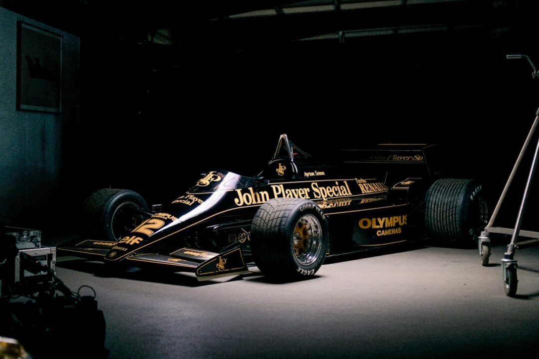 The Return of a Legend: Lotus and Bruno Senna Honor Ayrton Senna’s First F1 Victory at Estoril